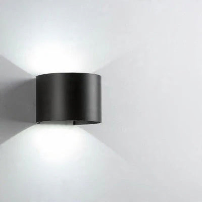 LED-væglampe i aluminium