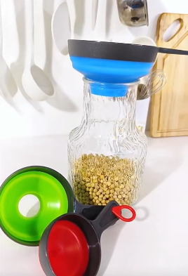 Sammenklappeligt plastiktragtsæt (3 dele)